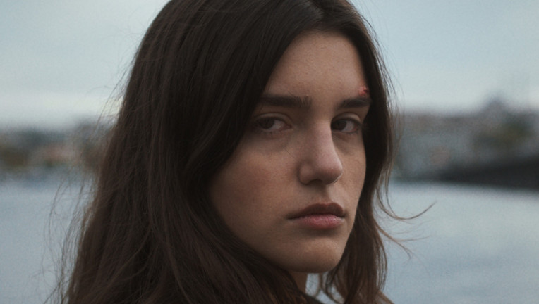 Hazal (Melia Kara) versucht nach einer folgenschweren Tat, aus ihrem bisherigen Leben auszubrechen.
ZDF/ Andaç Karabeyoğlu-Thomas 