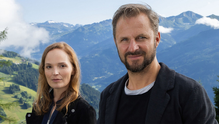 Franziska Conte (Julia Koch), Lukas Geier (Philipp Hochmair)
ZDF/Chris Hofer