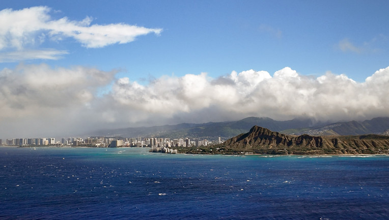 BU: Von Hawaii aus beginnt die abenteuerliche Reise des ZDF-Teams zu den Cookinseln und weiter nach Tuvalu und zu den Chathaminseln.

Copyright: ZDF/Toby Marshall, Brian Dentz
