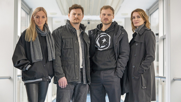 Von links: Pia Walther (Annika Blendl), Christoph Hofherr (Shenja Lacher), Linus Roth (Anton Spieker), Maike Riem (Anja Kling)
ZDF/Oliver Feist