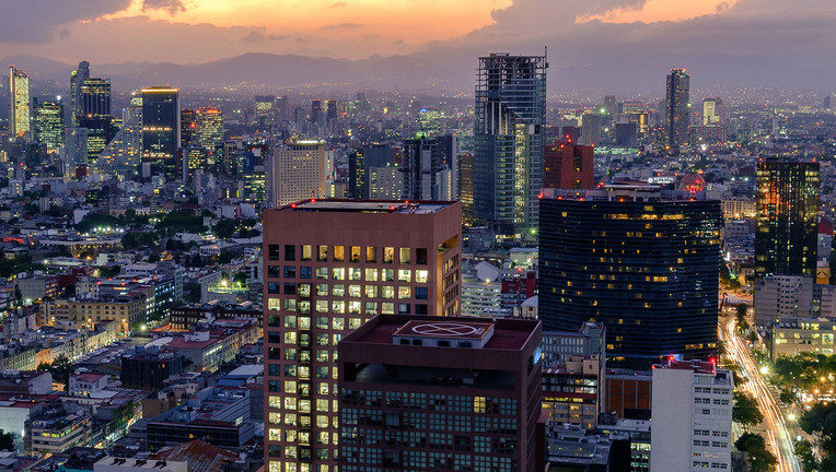 BU: Mexico City bei Nacht

Copyright: ZDF/Moment/Swärd, Maria/Getty Images