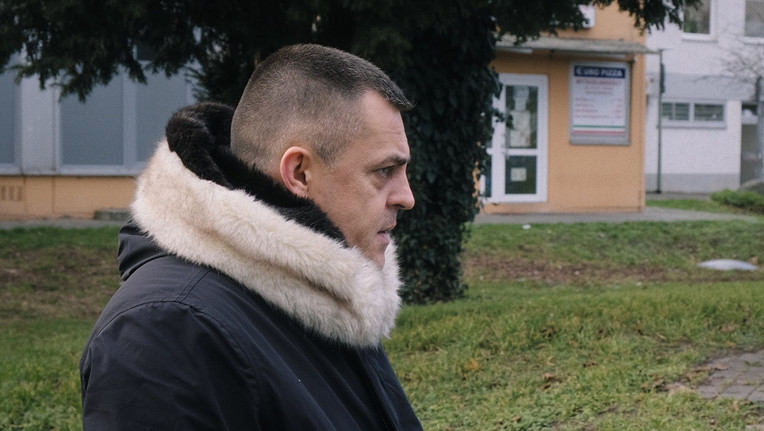 Armin Kurtovic, Vater des getöteten Hamza, bei einer Gedenkveranstaltung.
ZDF/Julian Vogel