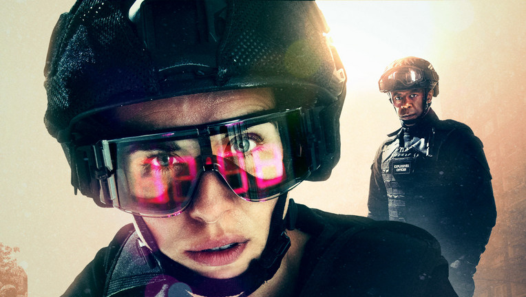 Von links: Lana (Vicky McClure), Joel (Adrian Lester) // HTM Television & All3Media International [M] FeedMe