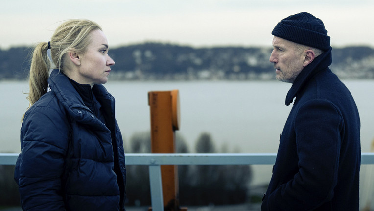 Sarah Kohr (Lisa Maria Potthoff) stellt Lothar Lessen (Benno Fürmann) zur Rede. Der ist genervt, dass die Kommissarin so gar nicht unterzukriegen ist.
ZDF/Christine Schroeder