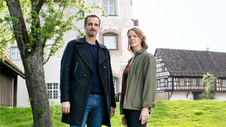 Konrad Diener (Max von Thun), Maris Bächle (Jessica Schwarz)/ Nutzung des Bildes nur in Verbindung mit der Sendung inkl. Social Media
Copyright: ZDF/Mike Kruse
