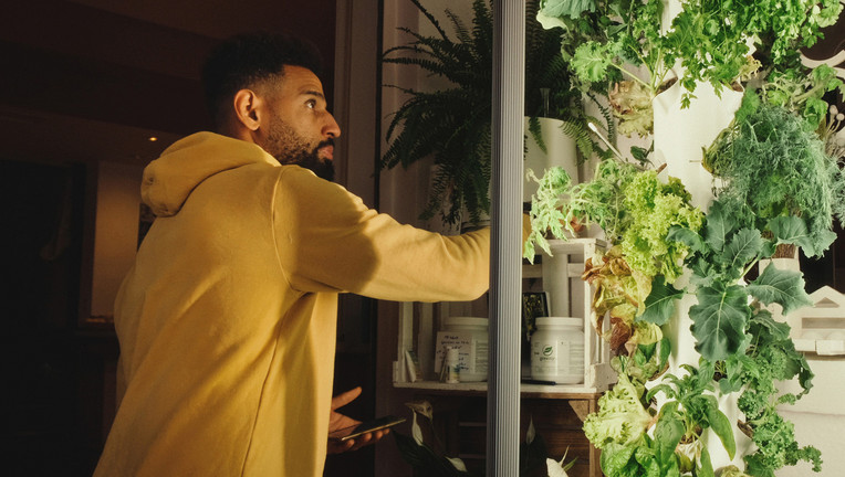 Der den Reichsbürgern nahestehende David alias "Mr. Raw" © Honorarfrei - nur für diese Sendung inkl. SocialMedia bei Nennung ZDF und Julian Vogel