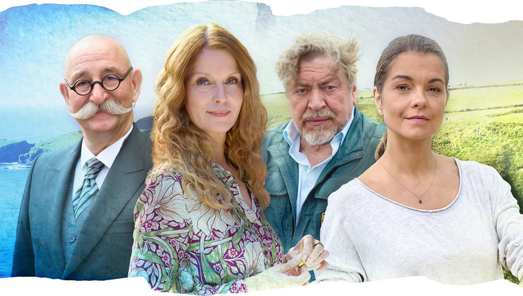 Auch die nächsten Pilcher-Verfilmungen sind wieder prominent besetzt – von links: Butler (Horst Lichter), Carol Caspian (Esther Schweins ), Brad Woods (Armin Rohde) ,Anne Harding (Susan Hoecke). / Nutzung des Bildes nur in Verbindung mit der Sendung inkl. Social Media 
Copyright: ZDF/Jon Ailes / [M] Luxlotusliner
