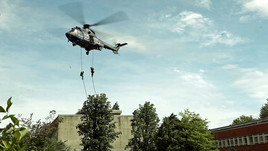 Die GSG 9 bei einer Antiterrorübung. Foto: ZDF/Chris Caliman