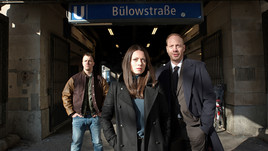 <br>Tim Kalkhof (Kevin Lukowski), Alice Dwyer (Yvonne Wills), Johann von Bülow (Heiko Wills)<br>Copyright: ZDF/Christiane Pausch