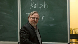 Axel Prahl (als Ralph Friesner)<br>Copyright: ZDF/Julia von Vietinghoff